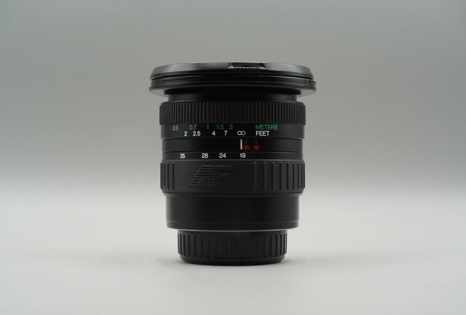 Cosina, Vivitar, Promaster, Soligor, Phoenix 19–35mm f/3.5–4.5 — Review